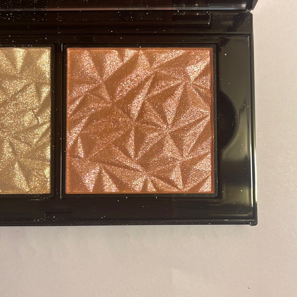 Mary Kay Highlighter